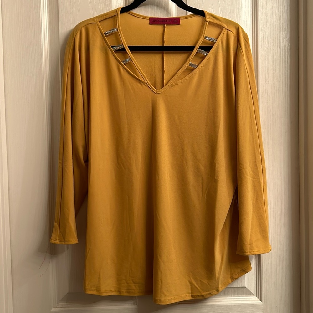 🆕 Love Scarlett Blouse #820